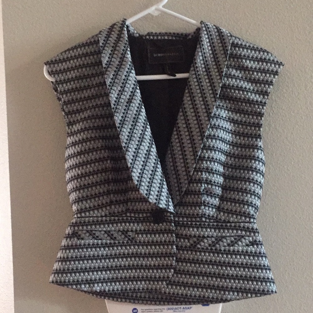 Bcbg vest